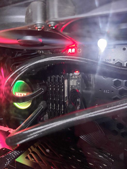 Vendo Motherboard Asus Crosshair VII Hero + Ryzen 7 3700X + 16GB DDR464284286054145122