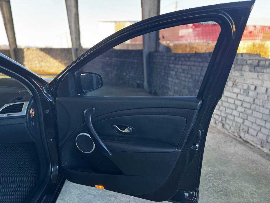 Продам  Renault Megane 2010. Можна в розстрочку, під викуп.