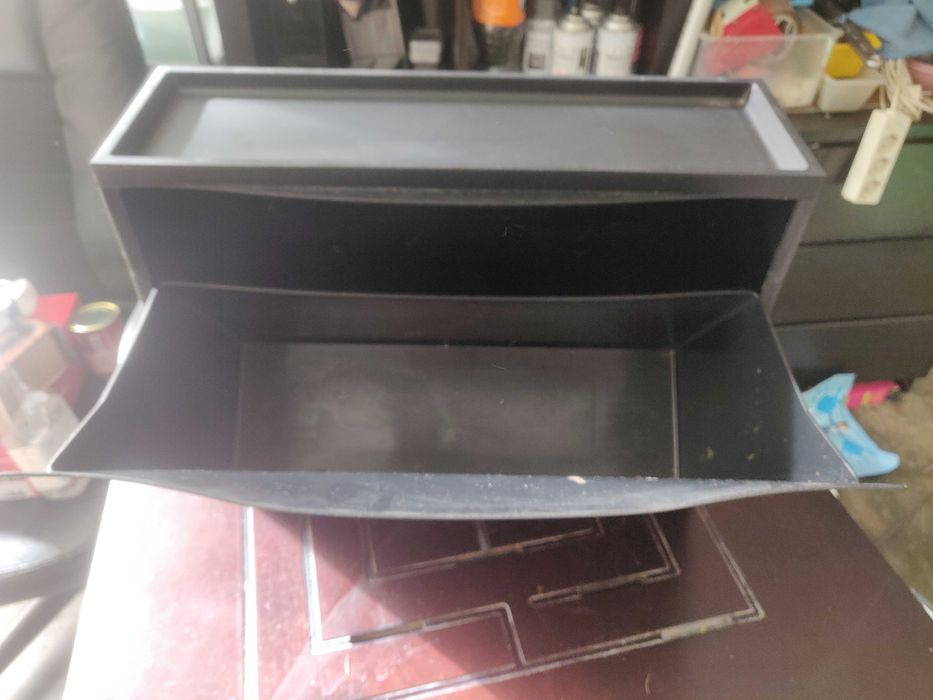 Sapateira preta ikea