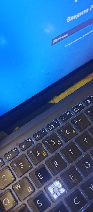 ASUS VivoBook 15 б/у рабочий