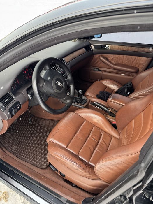 Продам Audi A6c5  1,8t, механіка. В чудовому стані!