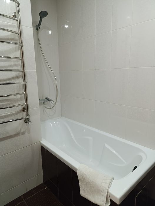 Двокімнатна,простора квартира в центрі міста на вул. Турецька