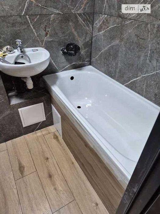 Продаж Євро-3к. квартира, метро Дарниця, Держпрограми+