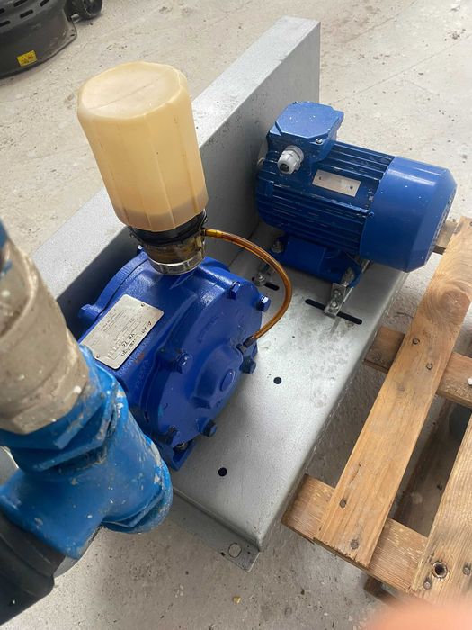 Pompa próżniowa dojarki de laval alfa laval VP 74