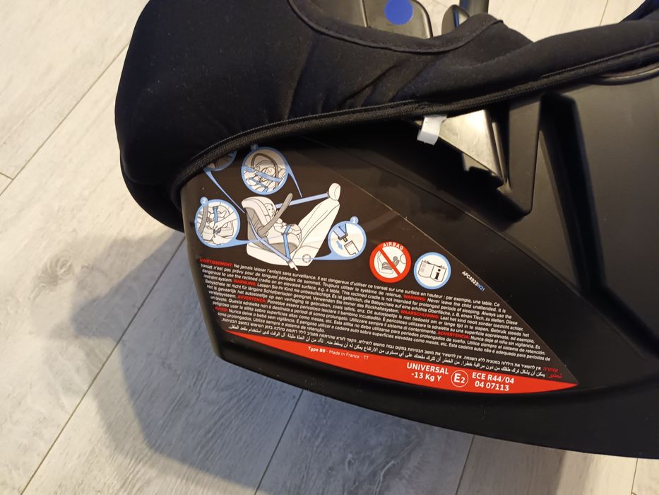 Fotelik samochodowy/ nosidełko