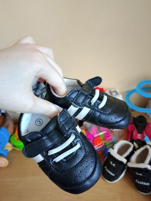 Дитяче взуття для маленьких