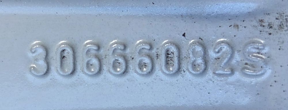 Felgi Oryginał Volvo S40 S60 S80 V40  V50 V60 V70  7x17 ET50 5x108