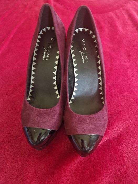Buty damskie na koturnie
