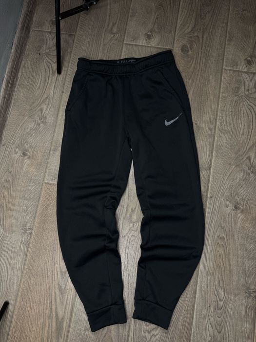 Спортивні Штани Nike