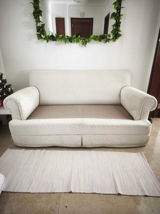 Sofa 2 e 3 lugares + Poltrona + Sapateira Carrossel