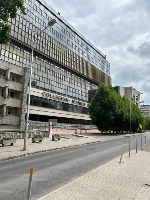 Miasteczko Akademickie duża kawalerka 35 m2 tuż przy KUL-u, 150 m do UMCS, UP, z miejscem parkingowym