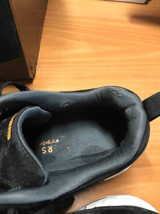 Кросівки чорні skechers 44 р