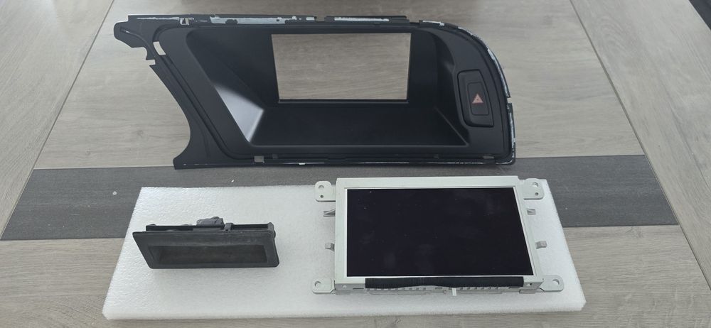Rádio Audi A4 B8 2015 Original 2 din com moldura