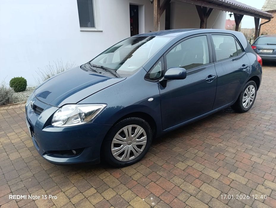 Toyota Auris Toyota Auris 1.6 niski przebieg