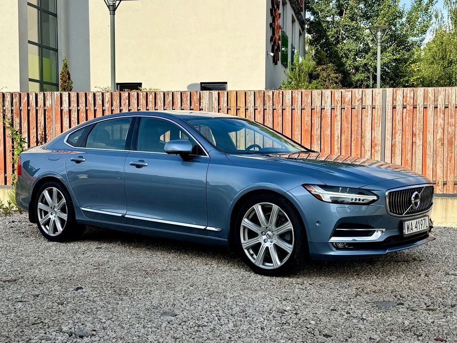 Volvo S90