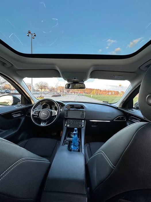 Jaguar F-Pace 2018