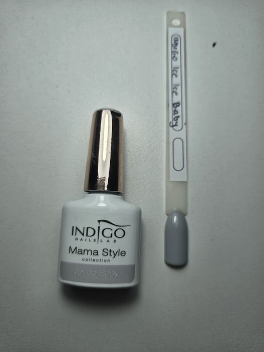 Lakier hybrydowy indigo