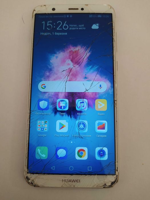 Телефон Huawei P Smart FIG-LX1 3/32