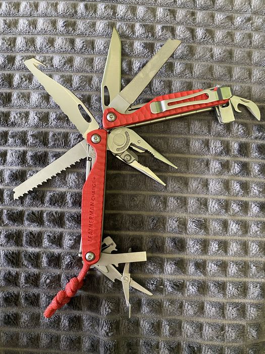 Leatherman  Charge red ! oryginał .