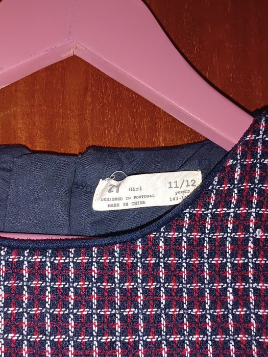 Vestidos de menina novos