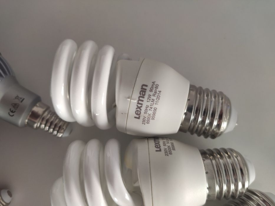 15 Lâmpadas Cor White Cool E14 e E27
