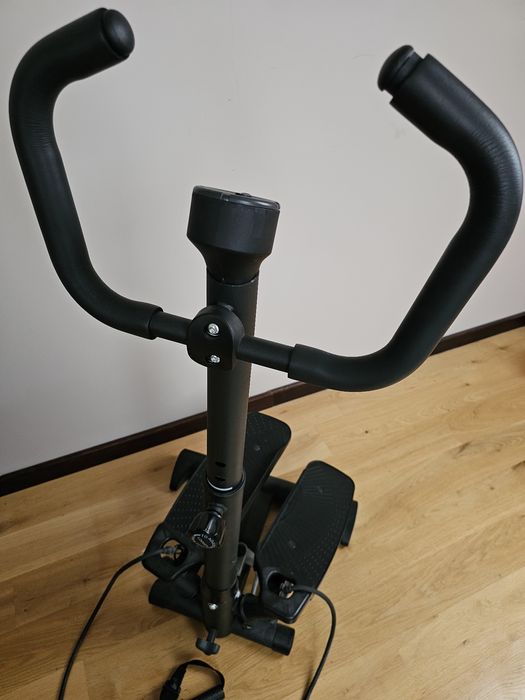 Stepper skrętny z kolumną