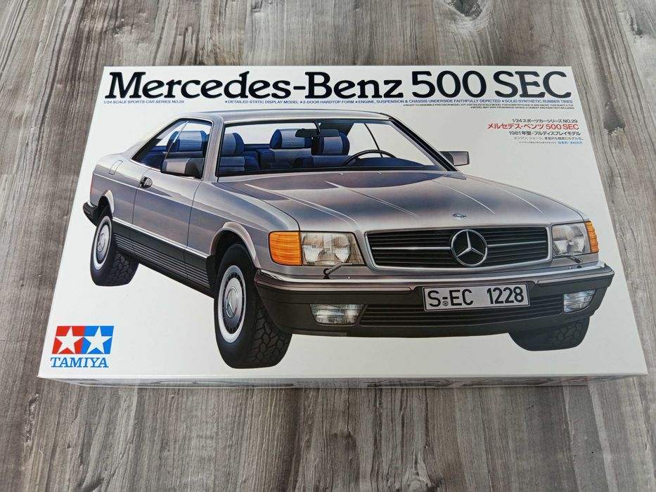 Model Tamiya Mercedes 500 SEC ,skala 1/24