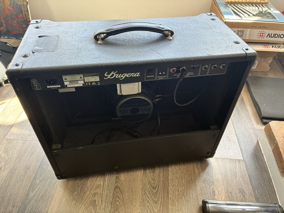 Amplificador guitarra a valvulas Bugera V22 Infinium