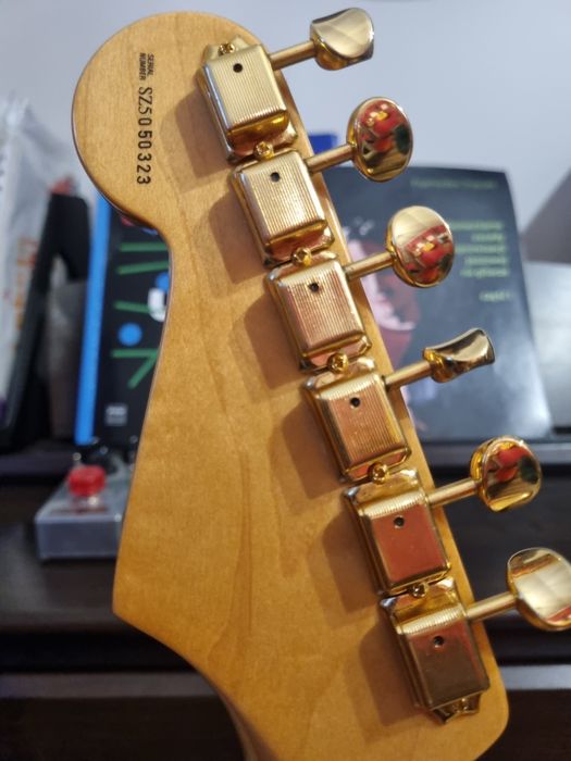 Fender Stratocaster  SRV  2005.