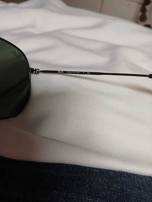 Óculos Ray Ban Scuderia Ferrari Collection RB4548NM Hexagonal. Unisexo.
