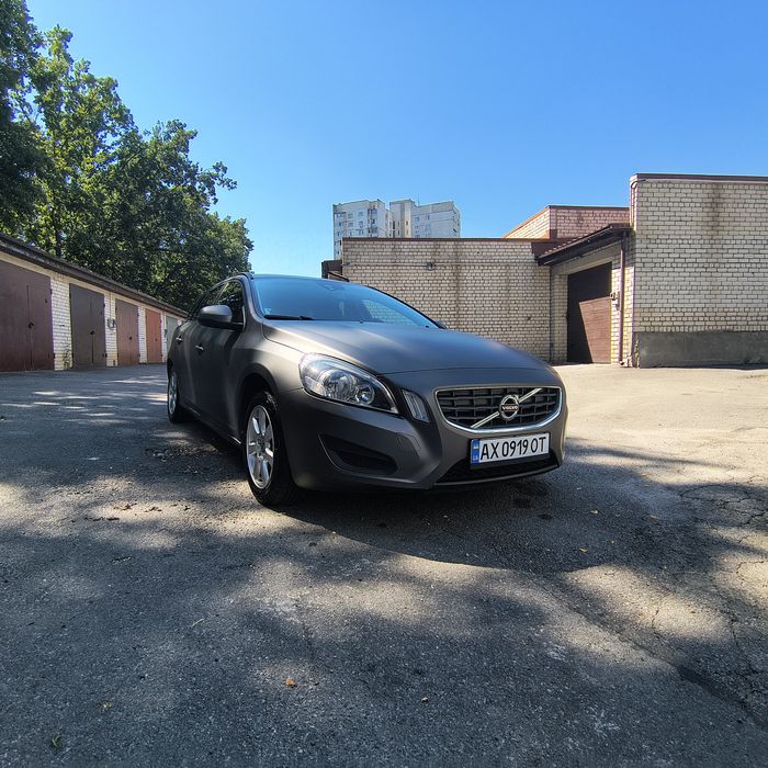 Продам або обміняю на електромобіль Volvo v60. 2011 рік