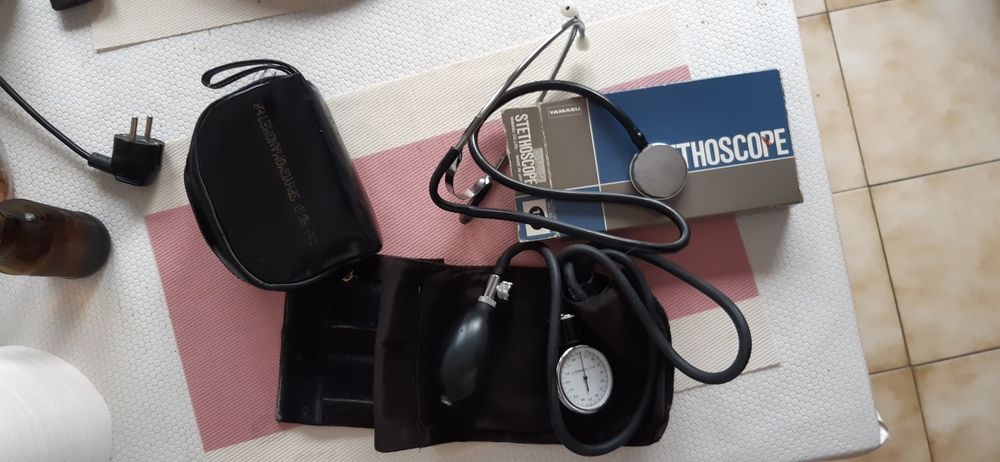 Medidor de tensão arterial profissional - esfigmomanômetro aneroide