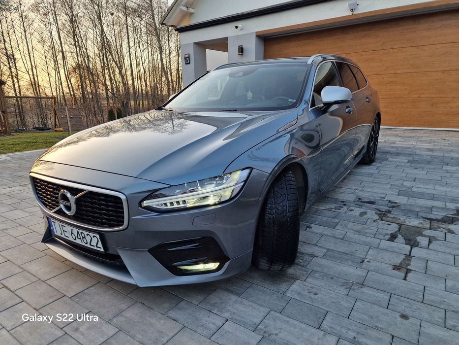 Volvo V90