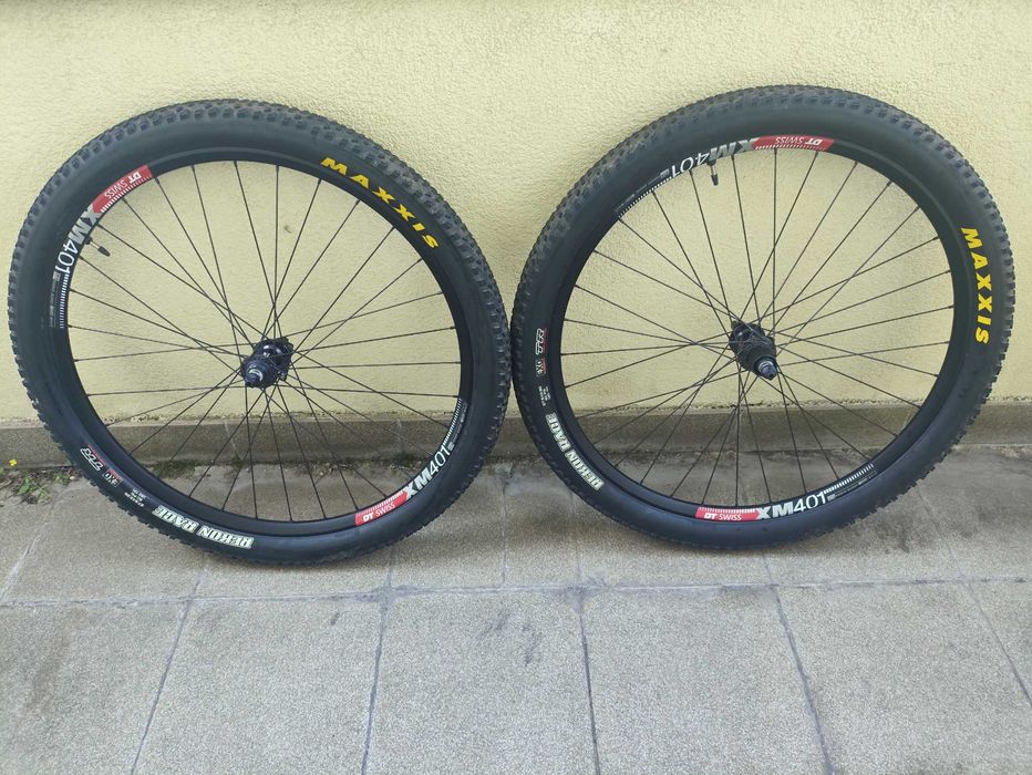 Koła DT SWISS XM401 27,5" + Piasty Shimano DEORE XT QR komplet + Opony Gratis