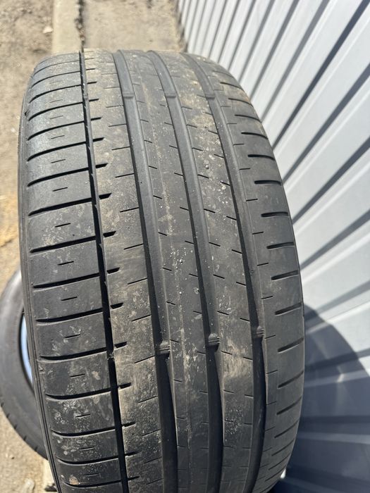 Комплект дисків з літньою резиною 245/45R19