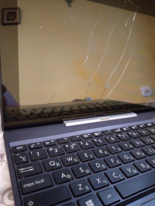 Планшети на запчастини