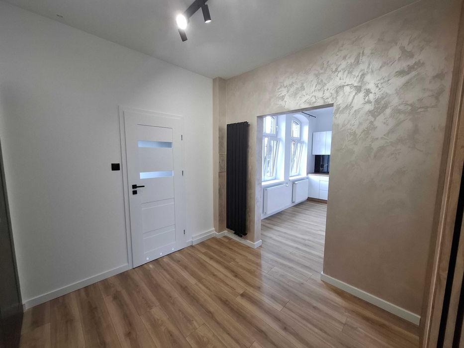 Piękne słoneczne dwustronne mieszkanie z ogródkiem