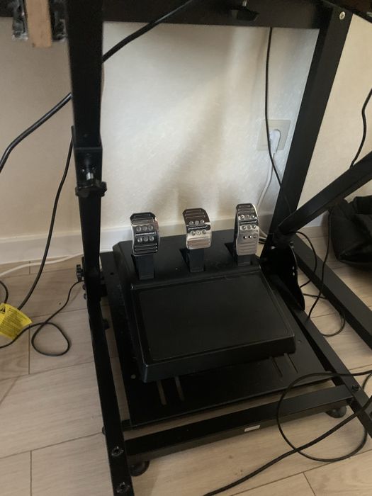 Ігрове кермо Thrustmaster t300