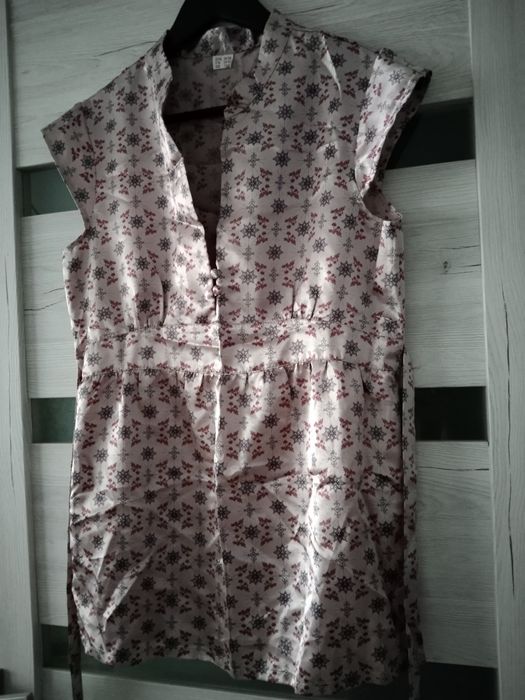 Piękny komplet (bluzka +spodnie)