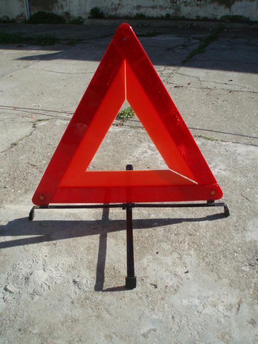 Triângulo auto como novo