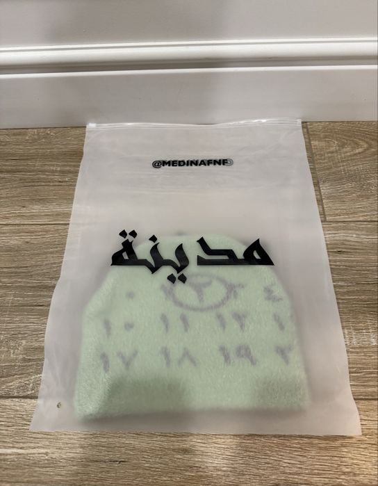 Шапка Medina з мохеру