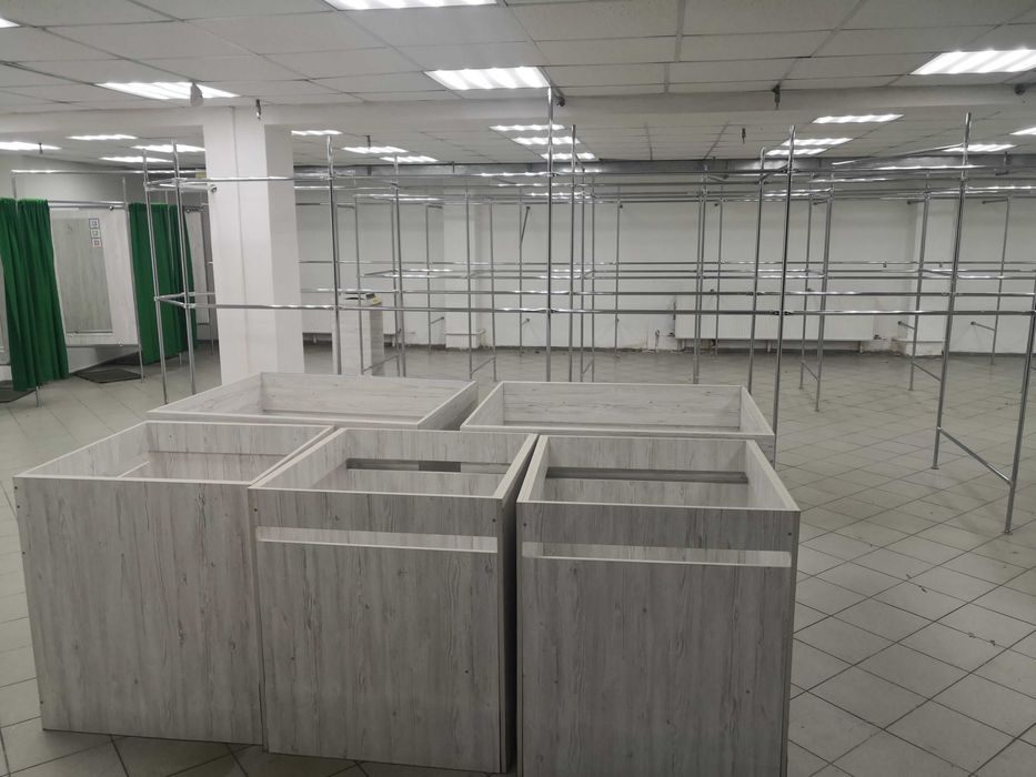 Чернігів, вул. 1-го Травня, 163, цоколь 332 м2