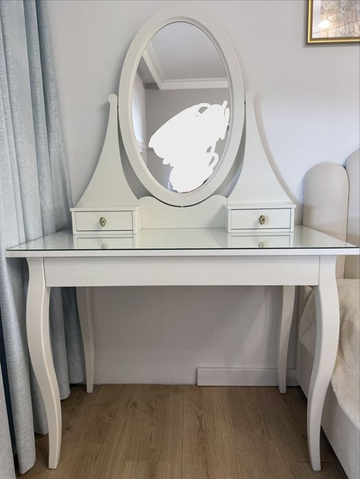 Toaletka Ikea hemnes