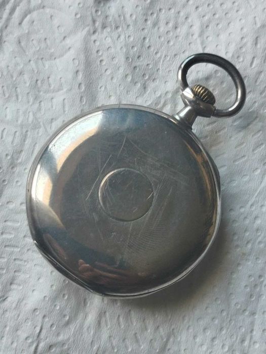 Relógio Omega de bolso muito raro e antigo em prata