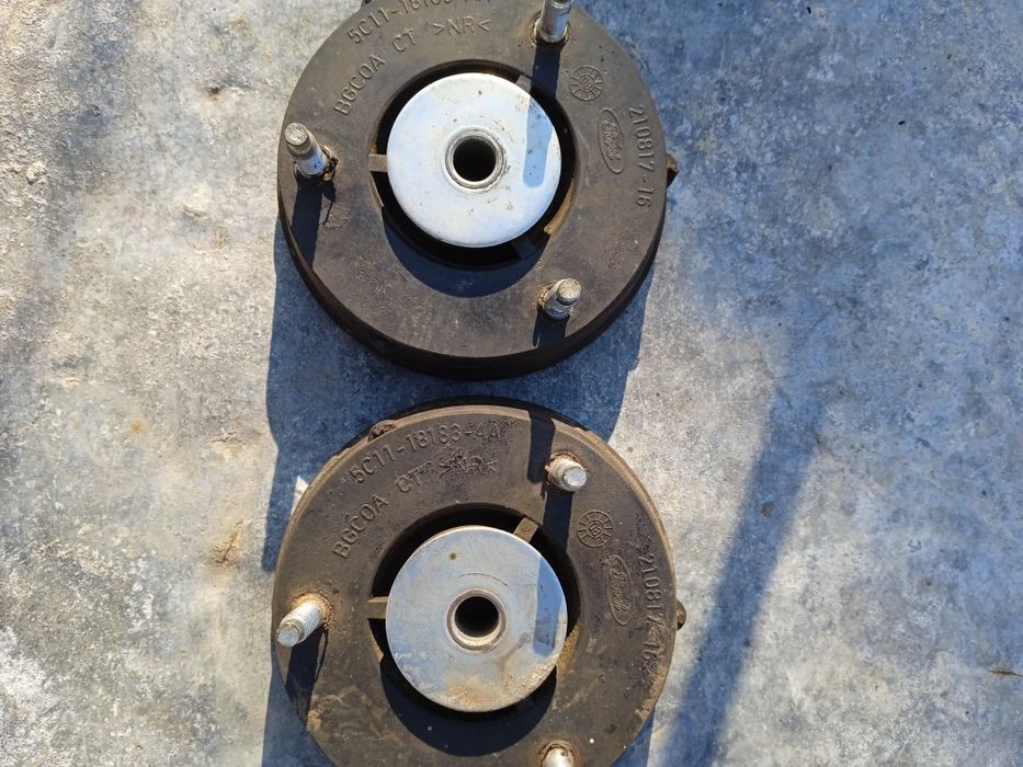 Опора переднього амортизатора Форд транзит