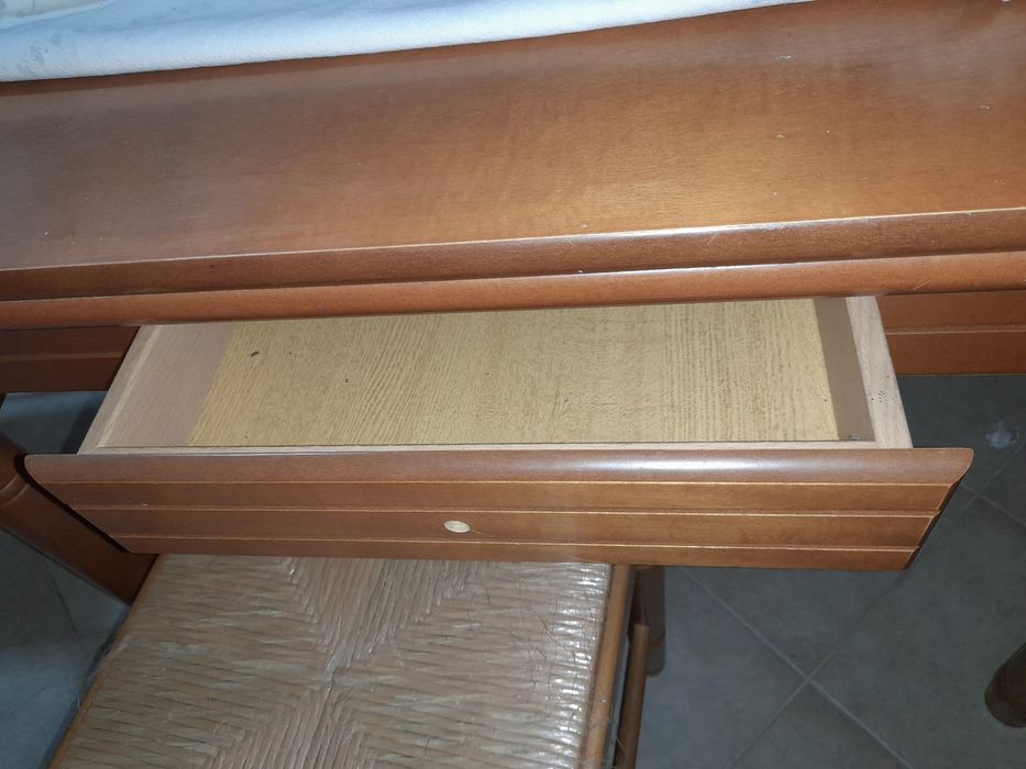 Mesa de cozinha extensível com 4 cadeiras