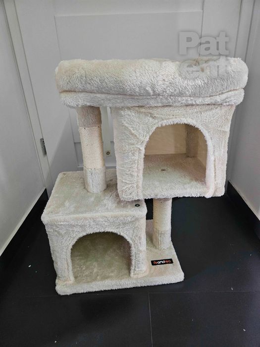 Drapak dla kota kompaktowy 67 cm beżowy domek słupek legowisko