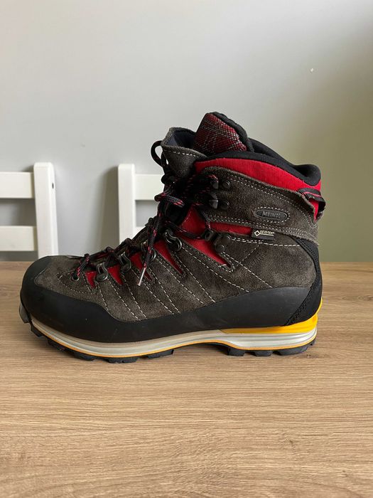 Buty Meindl Air Revolution 4.1 rozm 43 jak nowe