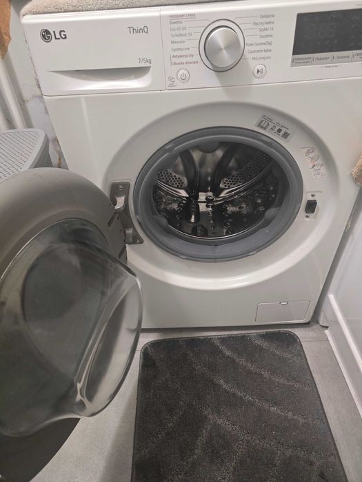 Pralko-suszarka  LG F2DV5S7S1E