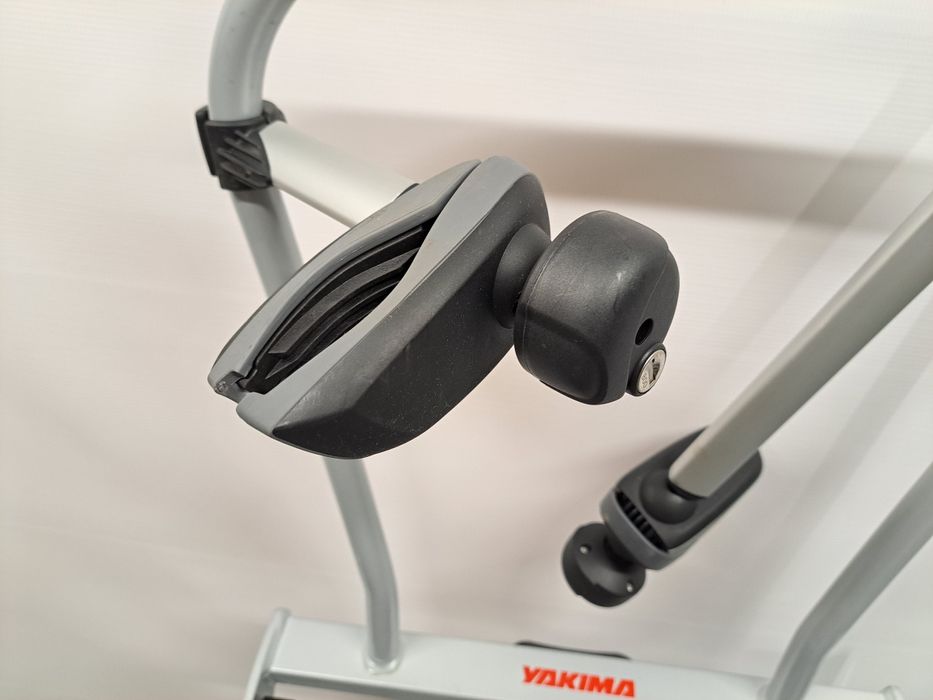 Bagażnik rowerowy na dwa rowery. Yakima FoldClick II (2)